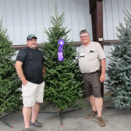 2022 Grand Champion tree from Central Wisconsin Evergreens